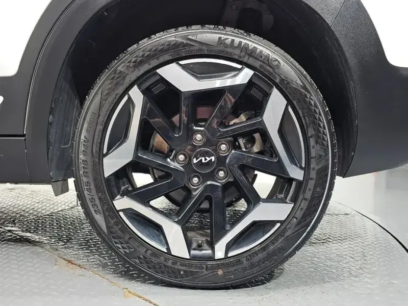 2022 Kia Seltos с пробегом 86 055 км