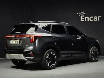 2023 Kia Seltos с пробегом 24 324 км