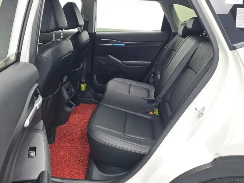 2023 Kia Seltos с пробегом 26 484 км