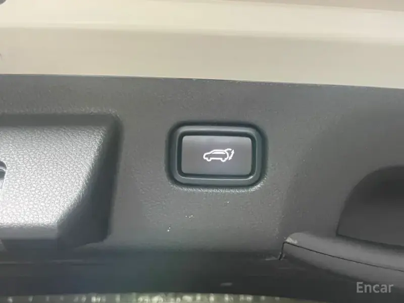 2023 Kia Seltos с пробегом 25 623 км