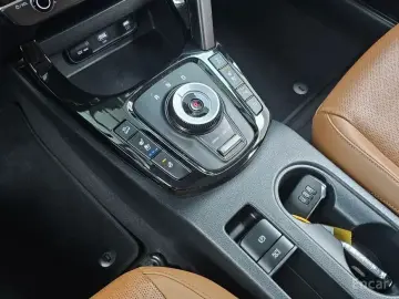 2023 Kia Seltos с пробегом 83 773 км