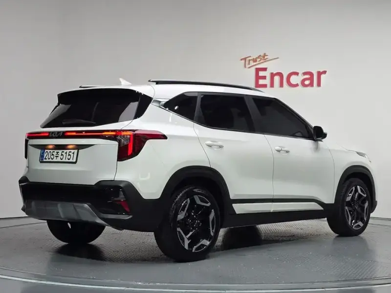 2024 Kia Seltos с пробегом 13 054 км