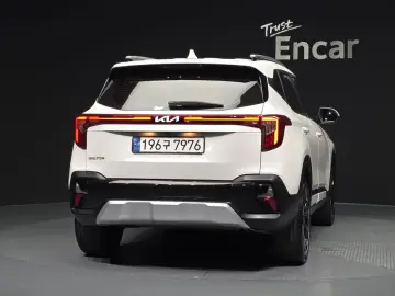 2024 Kia Seltos с пробегом 23 603 км