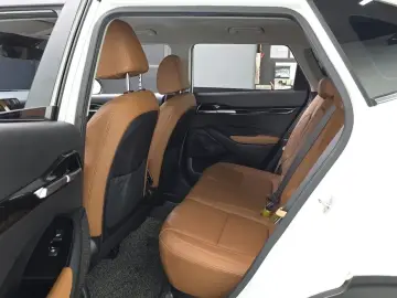 2024 Kia Seltos с пробегом 33 357 км