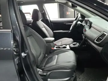 2024 Kia Seltos с пробегом 8 777 км
