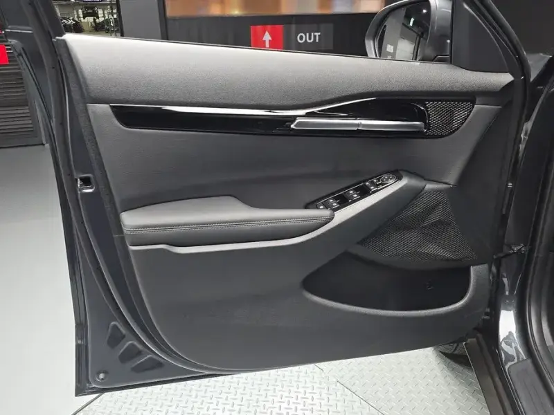 2024 Kia Seltos с пробегом 8 777 км