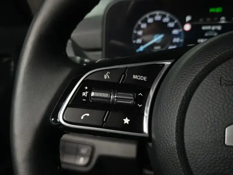 2024 Kia Seltos с пробегом 8 777 км