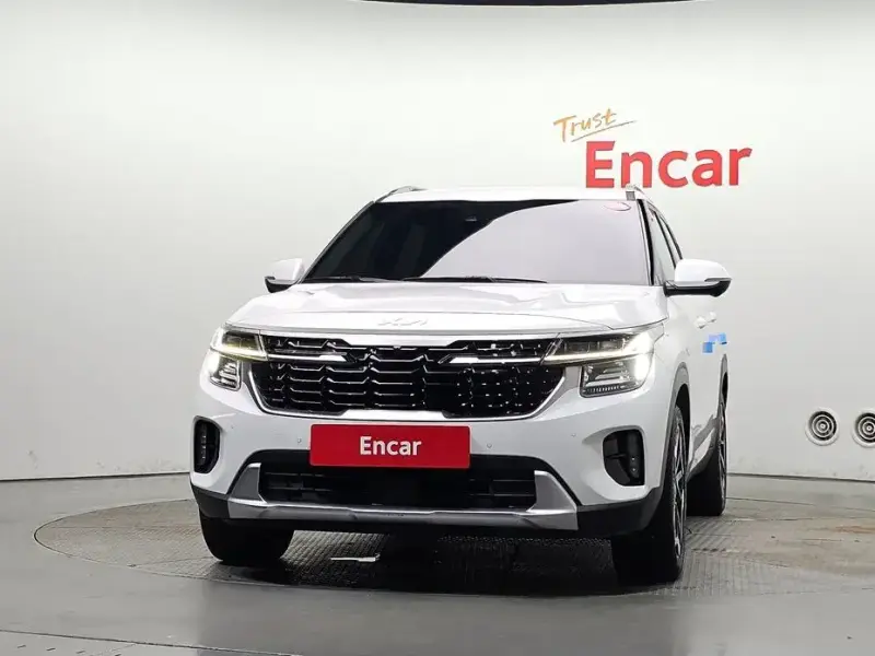 2024 Kia Seltos с пробегом 28 541 км