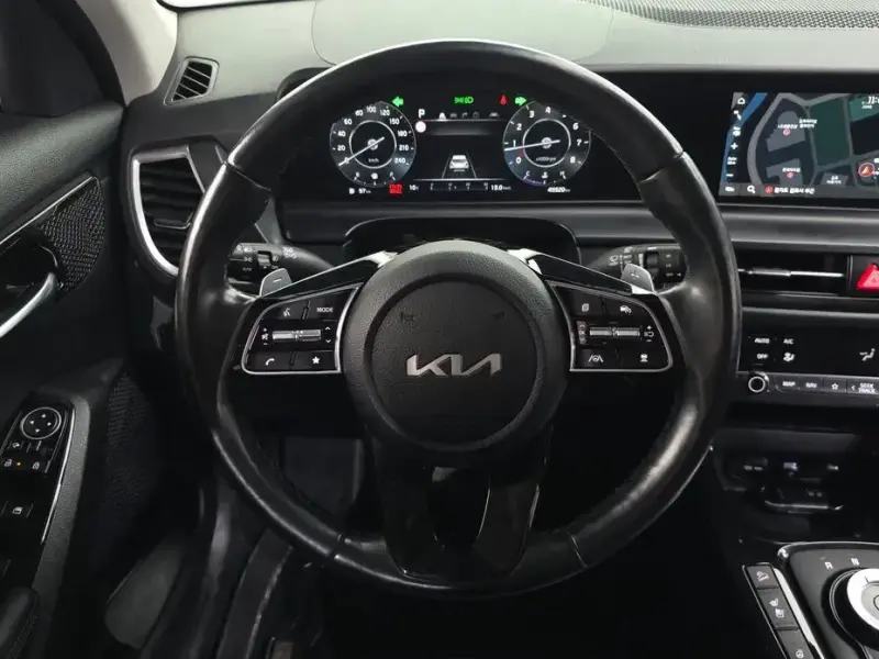 2023 Kia Seltos с пробегом 43 520 км