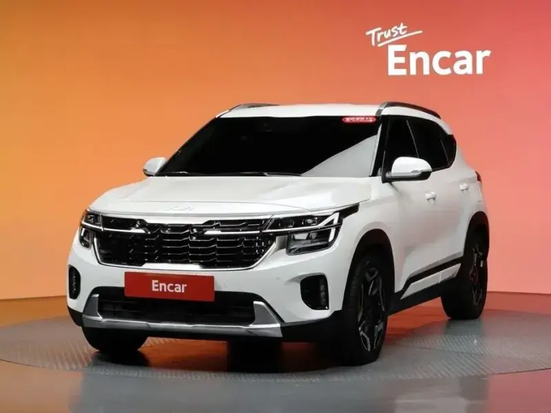 2025 Kia Seltos с пробегом 12 423 км