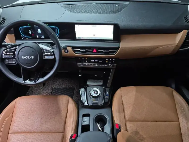 2025 Kia Seltos с пробегом 12 423 км