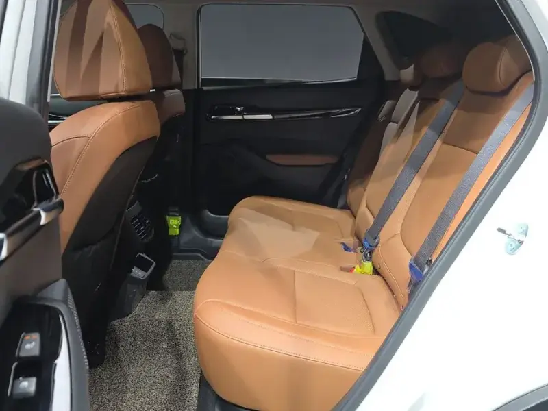 2025 Kia Seltos с пробегом 12 423 км
