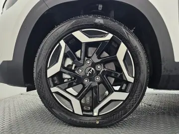 2025 Kia Seltos с пробегом 6 460 км