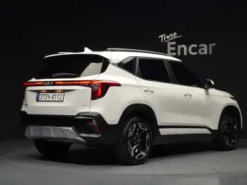 2023 Kia Seltos с пробегом 19 646 км
