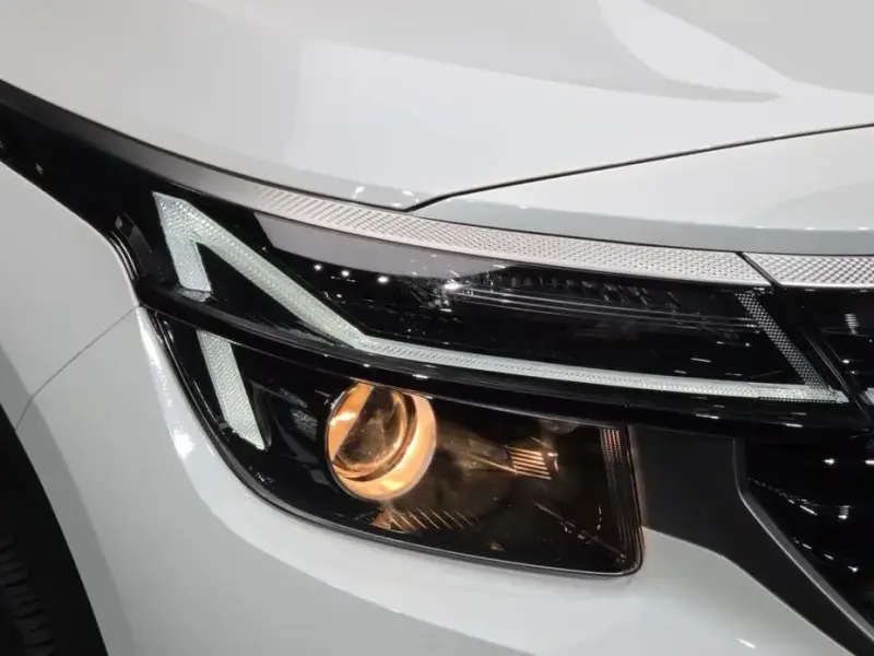 2025 Kia Seltos с пробегом 3 587 км