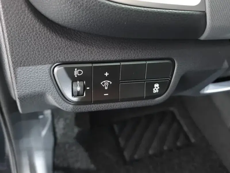 2025 Kia Seltos с пробегом 13 579 км