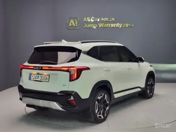 2023 Kia Seltos с пробегом 75 846 км