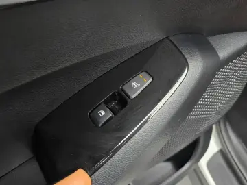 2025 Kia Seltos с пробегом 9 303 км