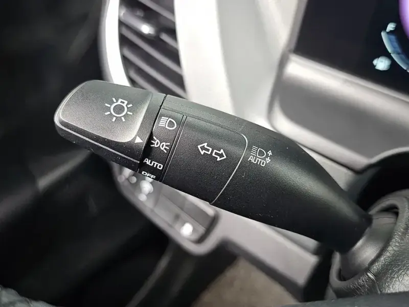 2025 Kia Seltos с пробегом 9 951 км