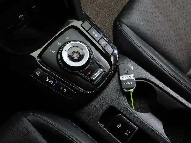 2023 Kia Seltos с пробегом 45 624 км