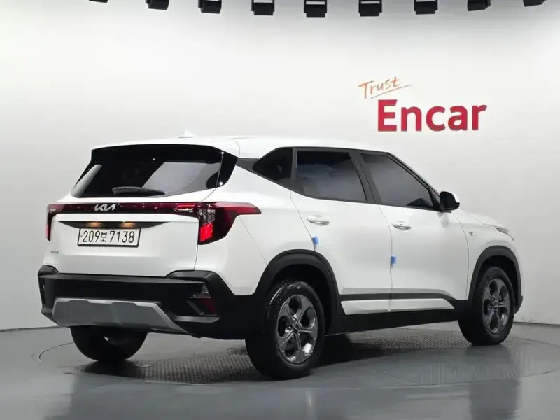 2024 Kia Seltos с пробегом 34 373 км
