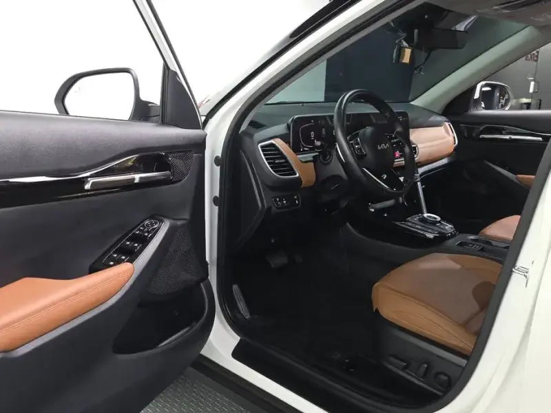2023 Kia Seltos с пробегом 21 059 км