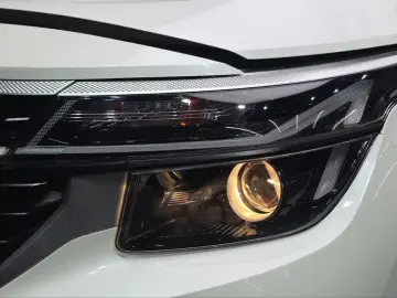 2023 Kia Seltos с пробегом 99 421 км