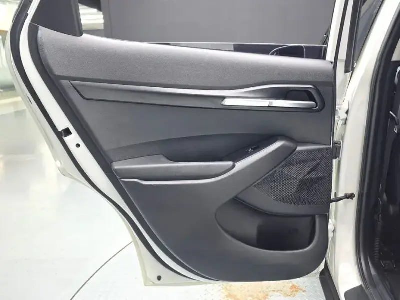 2023 Kia Seltos с пробегом 99 421 км