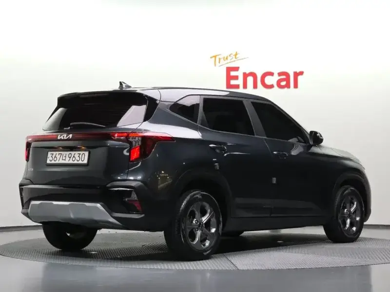2023 Kia Seltos с пробегом 34 715 км