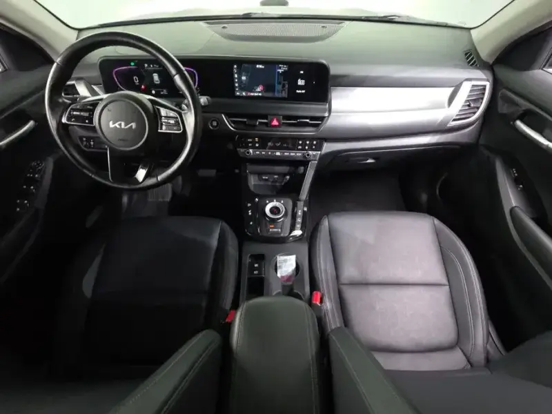 2023 Kia Seltos с пробегом 34 715 км