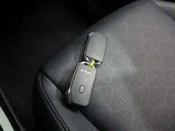 2023 Kia Seltos с пробегом 34 715 км