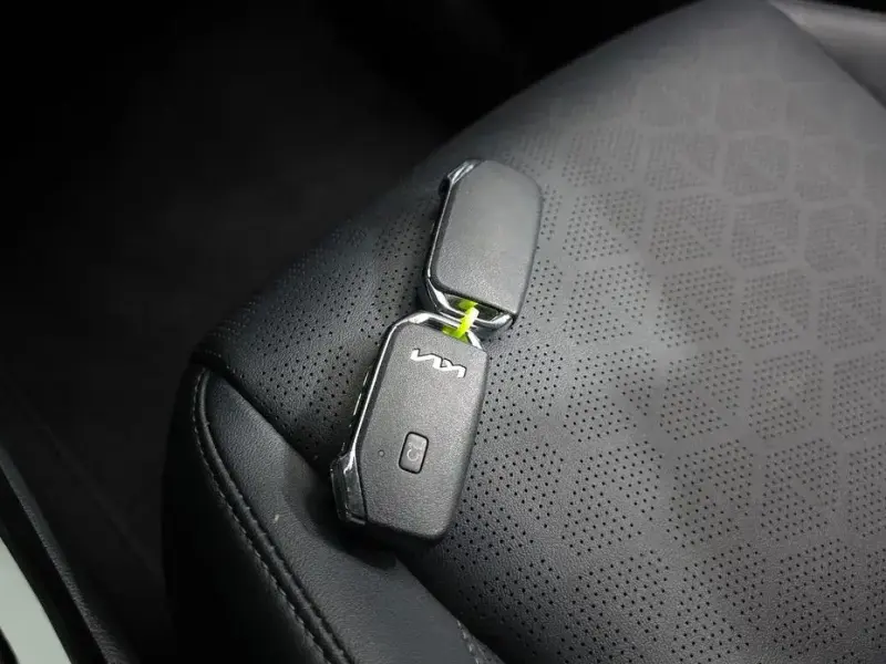 2023 Kia Seltos с пробегом 34 715 км