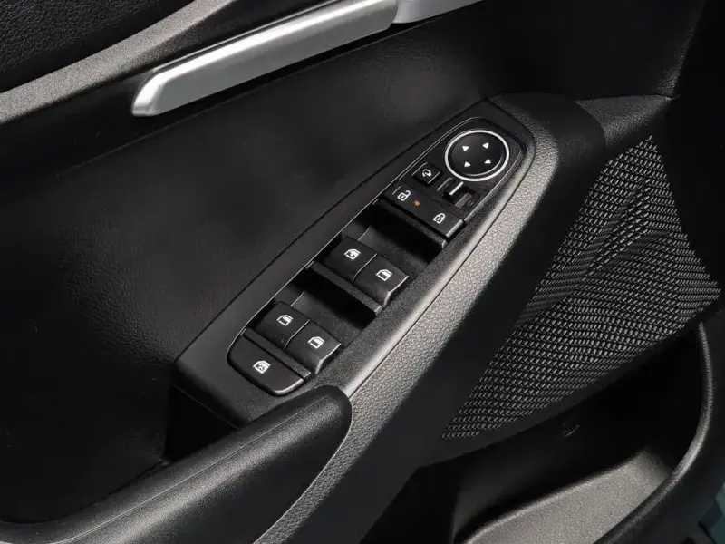 2025 Kia Seltos с пробегом 7 825 км