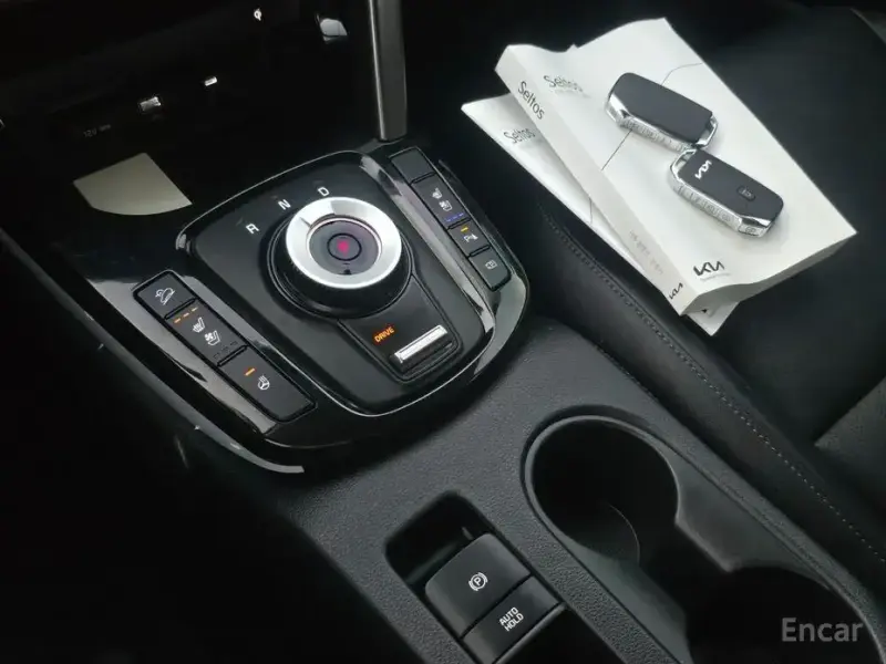 2024 Kia Seltos с пробегом 56 404 км