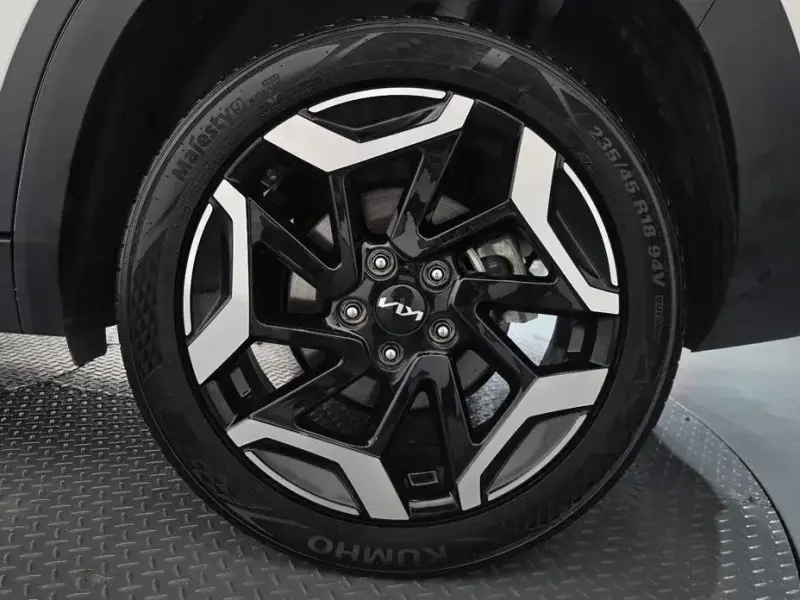 2025 Kia Seltos с пробегом 64 430 км