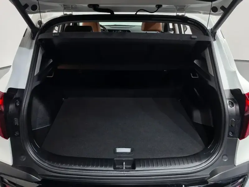 2025 Kia Seltos с пробегом 64 430 км