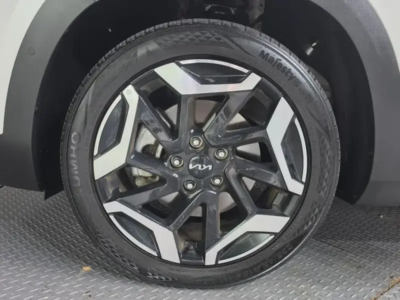 2022 Kia Seltos с пробегом 23 867 км