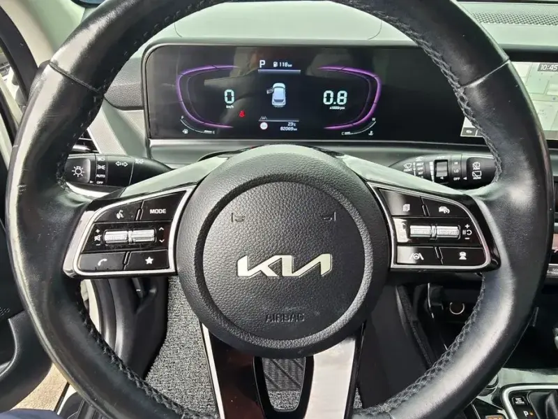 2023 Kia Seltos с пробегом 82 057 км
