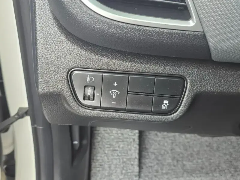 2023 Kia Seltos с пробегом 82 057 км