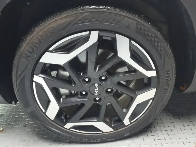 2023 Kia Seltos с пробегом 51 479 км