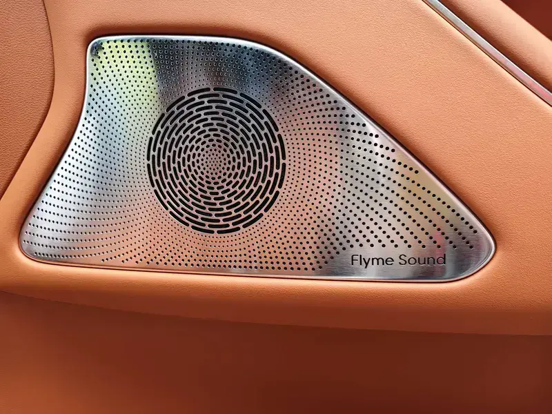 2025 Geely Galaxy M9 с пробегом 300 км