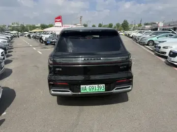 2025 Geely Galaxy M9 с пробегом 17 000 км