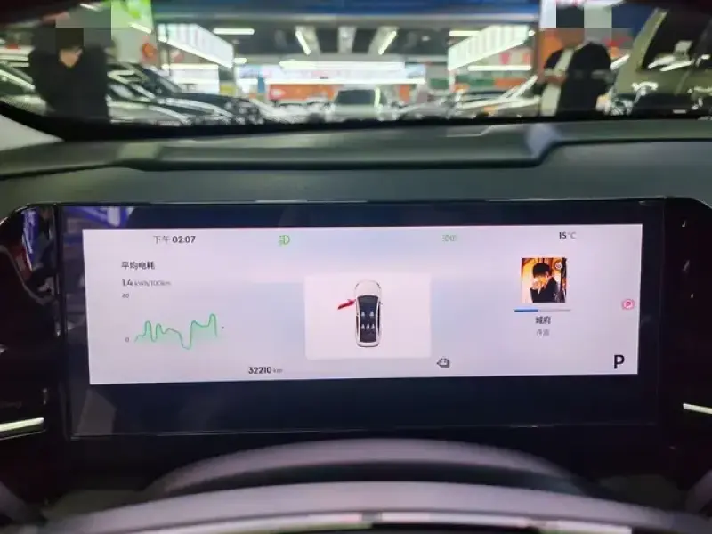 2024 Geely Galaxy L6 с пробегом 32 000 км