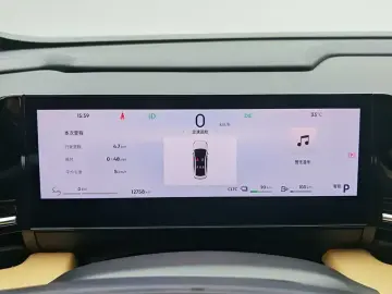 2023 Geely Galaxy L6 с пробегом 12 800 км
