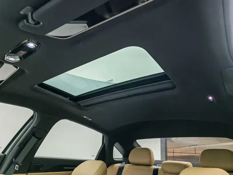 2023 Geely Galaxy L6 с пробегом 12 800 км