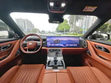 2025 Geely Galaxy M9 с пробегом 8 300 км