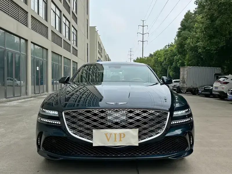 2024 Genesis G80 с пробегом 230 000 км