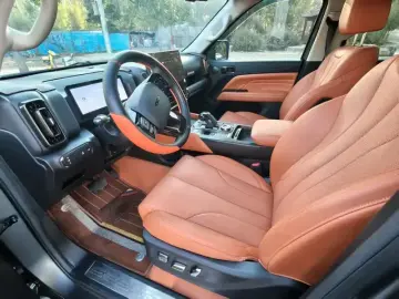 2024 Haval H9 с пробегом 25 000 км