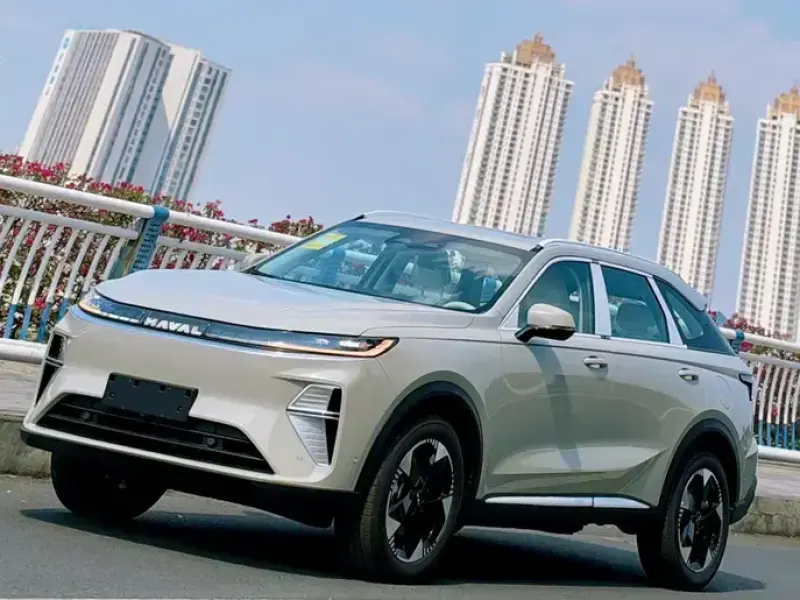 2025 Haval Xiaolong Max с пробегом 100 км
