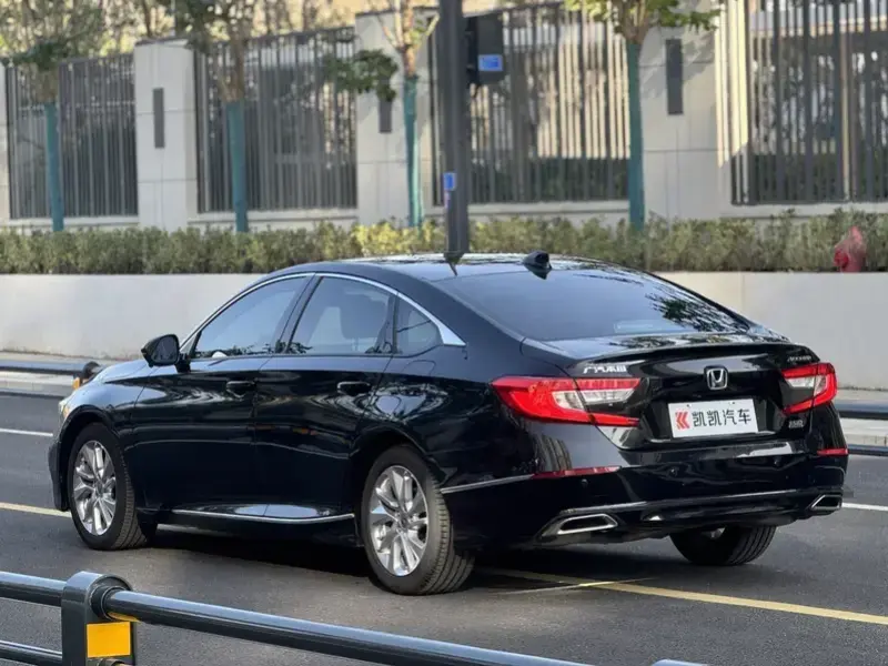 2021 Honda Accord с пробегом 79 000 км